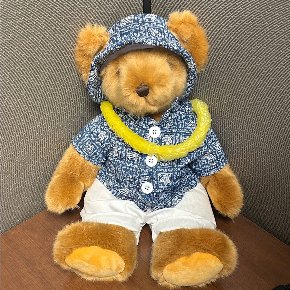 Rare Reyn Spooner Teddy Bear Stuffed Animal Hawaiian Shirt Hat Yellow Lei NWT